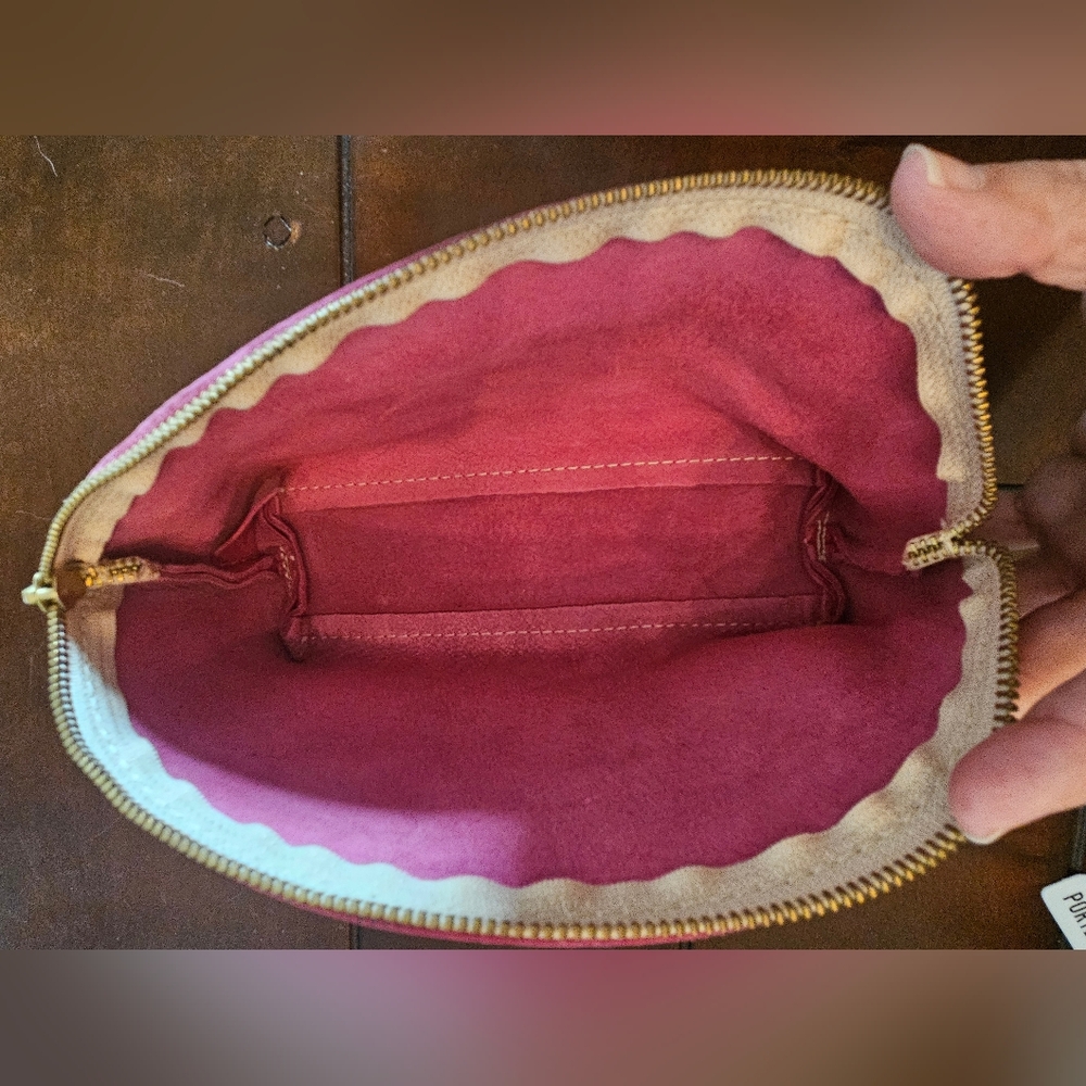 Portland Leather Accessories Pouch - Picture 3 of 3